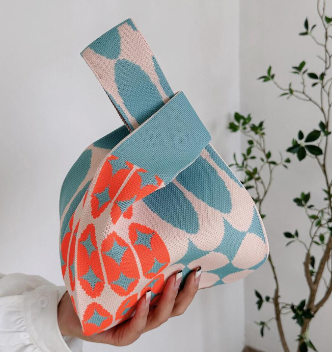 Knitted Geometric Pattern Handbag
