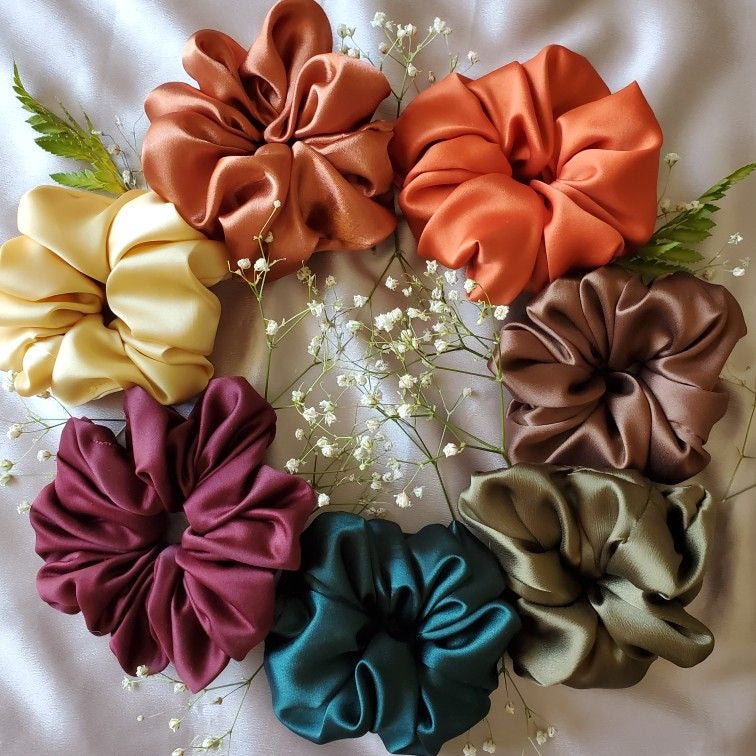 Satin Scrunchies – Soft, Luxe & Everyday Cute